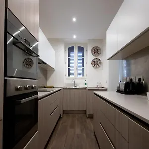 https://valletta-collection-zekka-studio.qawrahotelsmalta.org