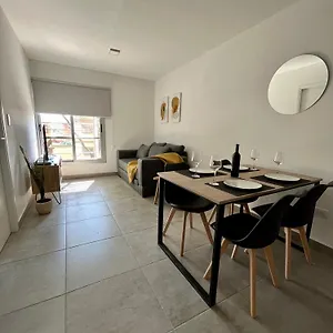 hermoso-departamento-zona-residencial-mendoza.hotelsmendoza.com/