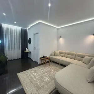 https://checkpoint-tirana-apartments.albaniahotels.org